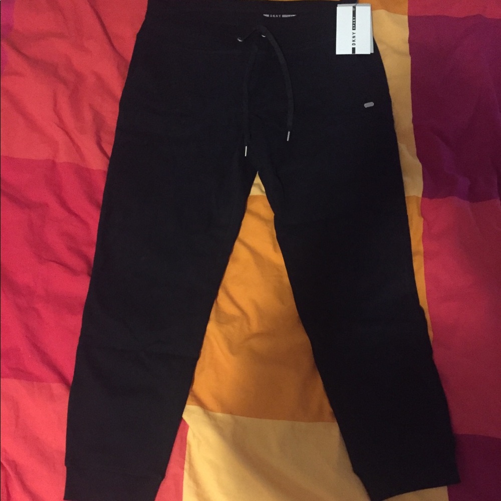 DKNY Sport large women’s sweat pants NWT black